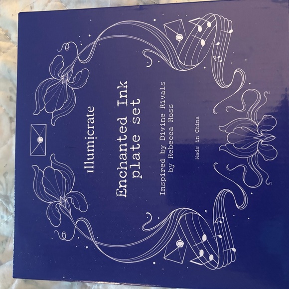 Illumicrate Divine Rivals Plates - Picture 3 of 4